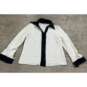 Ronni Nicole II White Textured Button Front Blouse Black Contrast Collar Cuffs